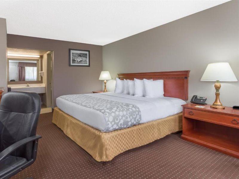 סיינט אגוסטין Days Inn By Wyndham St Augustine/Historic Downtown מראה חיצוני תמונה