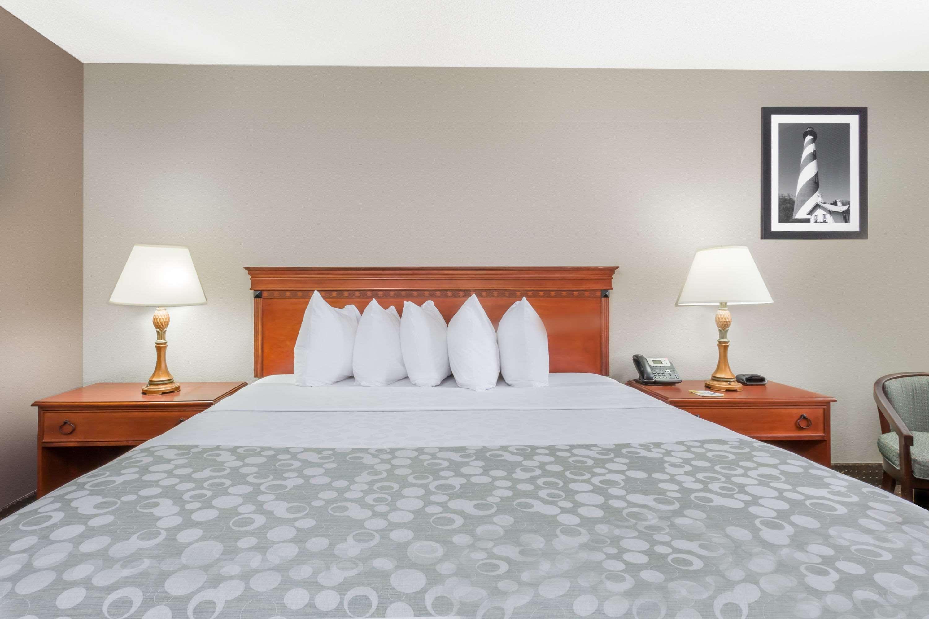 סיינט אגוסטין Days Inn By Wyndham St Augustine/Historic Downtown מראה חיצוני תמונה