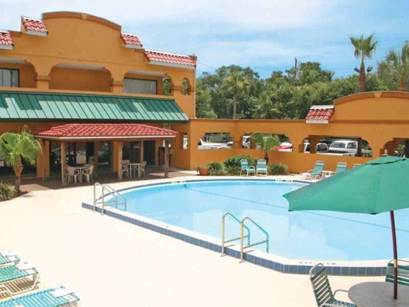 סיינט אגוסטין Days Inn By Wyndham St Augustine/Historic Downtown מראה חיצוני תמונה